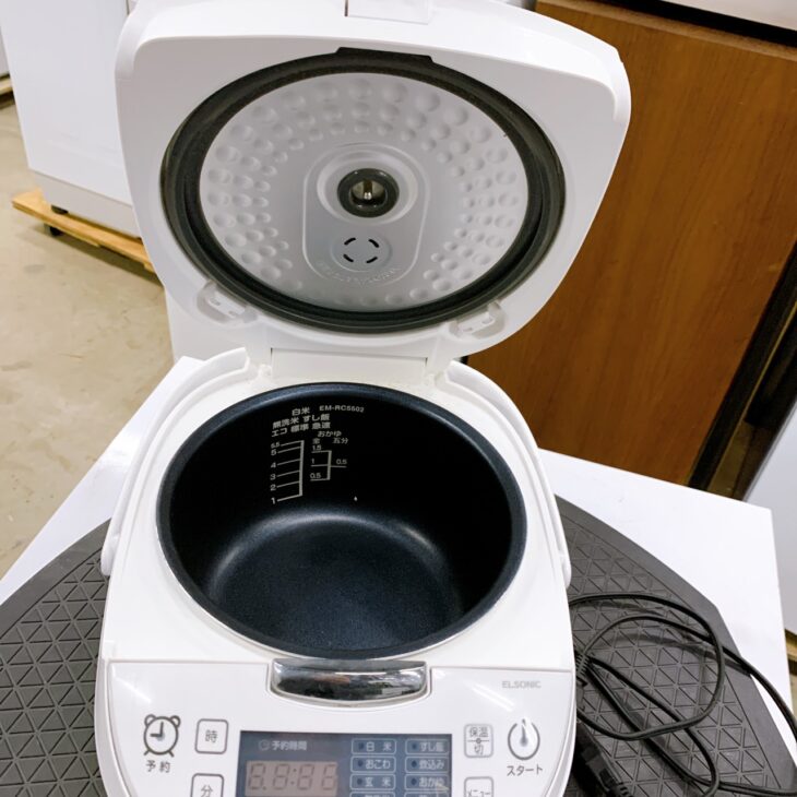 福井県大野市にてELSONIC 5.5合炊飯器 EM-RC5502を出張買取 使用感