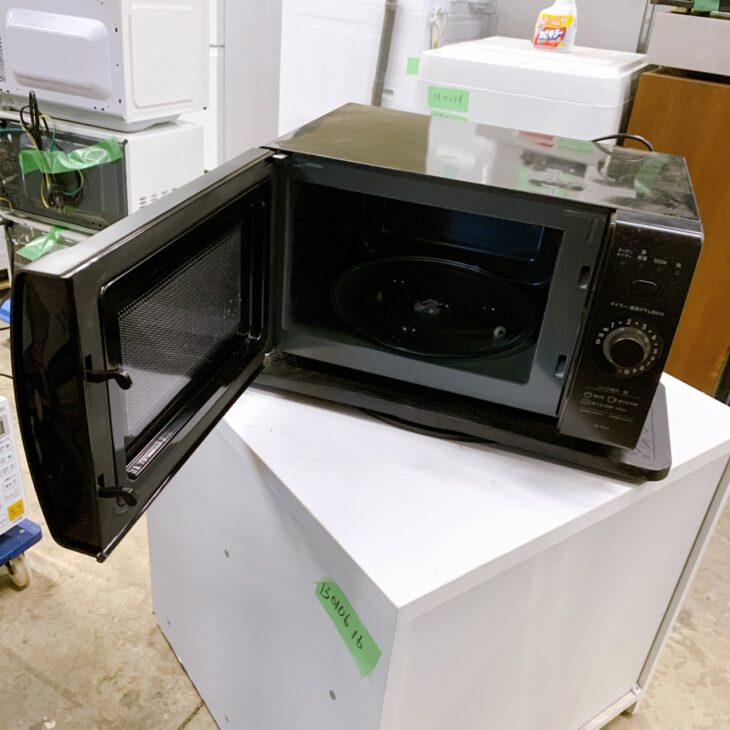 福島県磐梯町でSHARP 電子レンジ RE-TM18-Bを出張買取 2024年製・使用
