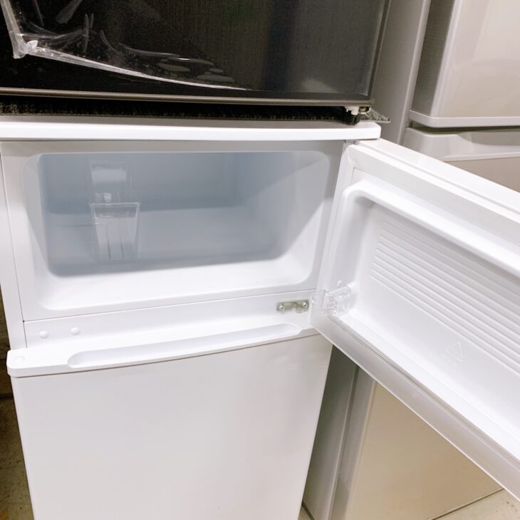 東京都渋谷区へ Comfee RCT90WH/E 冷凍冷蔵庫 2024年製 美品のため高価 