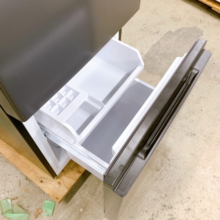 東京都渋谷区でAQUA AQR-14P（DS）（2023年製）冷凍冷蔵庫を出張買取