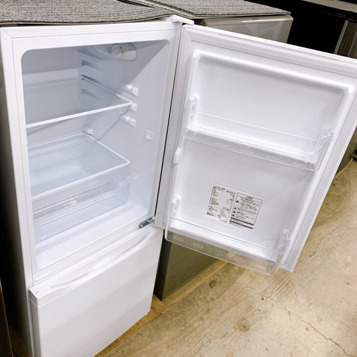 東京都世田谷区用賀へ出張買取 MAXZEN JR117ML01WH 2023年製 2ドア冷凍 