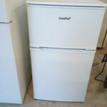 Comfee ノンフロン冷凍冷蔵庫 RCT90WH/E