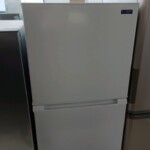 YAMADA SELECT ノンフロン冷凍冷蔵庫 YRZ-F23G1