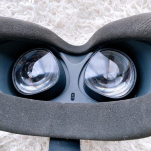 Meta Quest 2 VRヘッドセット