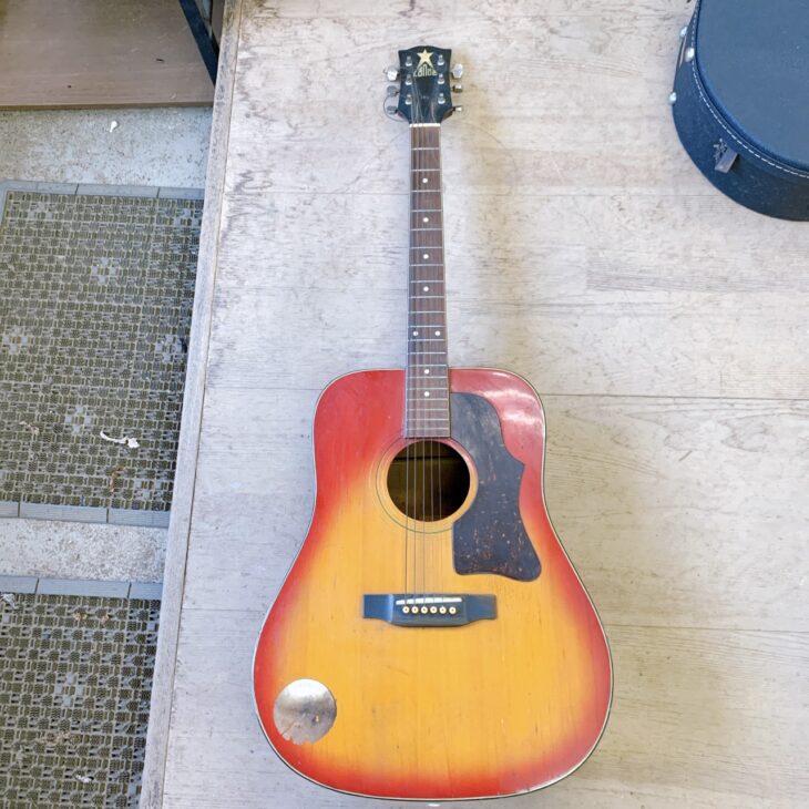 アコースティックギター