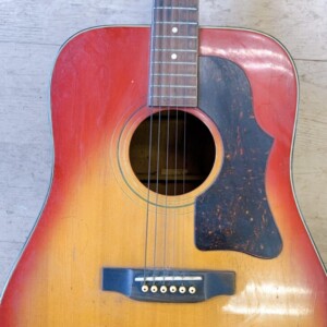 アコースティックギター