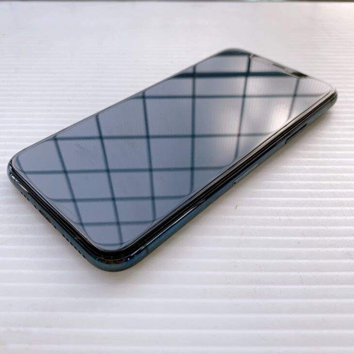 値下げ早めの取り引き希望iPhone11pro 東京都目黒区自由が丘でApple iPhone11 Pro 背面割れありのため状態を