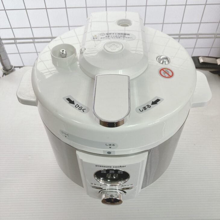 電気圧力鍋アルファックス・コイズミLPC-T20 ホワイト2020年製 ALPHAX.KOIZUMI(アルファックス・コイズミ) 電気圧力鍋 LPC-T20の悪い