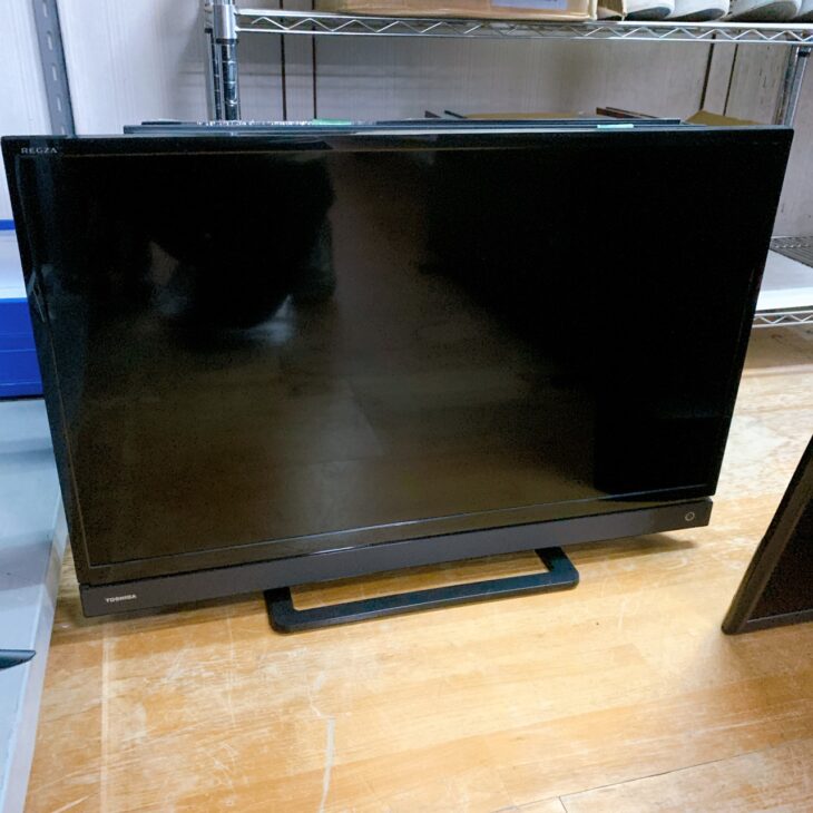 品川区にて東芝 REGZA 32S21 液晶テレビ 2018年製 使用感ありを出張