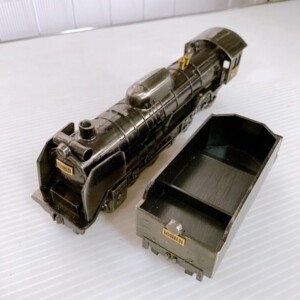 D51型蒸気機関車模型(1/60)