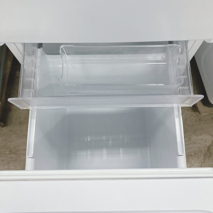 REFAGE  2023年製ノンフロン冷凍冷蔵庫　YRZ-F15LW yselect REFAGE ノンフロン 2ドア冷蔵庫 2023年製 ◇ 右開き ホワイト