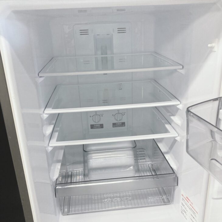 【中古動品】2021年製　三菱ノンフロン冷凍冷蔵庫 MR-P15G-H 東京都東大和市にて三菱 MR-P15G-H 冷蔵庫（2021年製）を出張買取