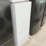 ヤマダホールディングス ノンフロン冷凍冷蔵庫 YRZ-C12L